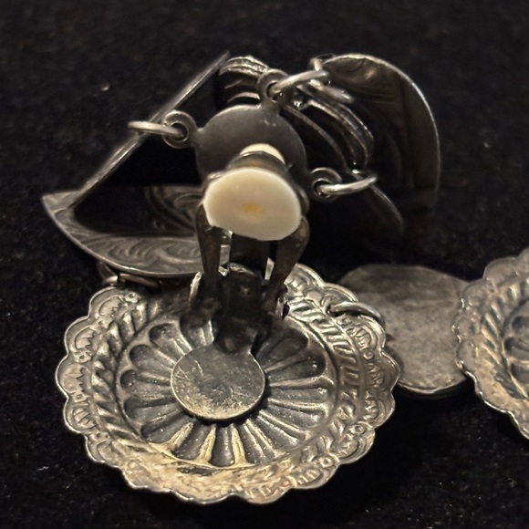 Heart Concho Waterfall Cha Cha Earrings Pressed Hearts - Picture 11 of 12